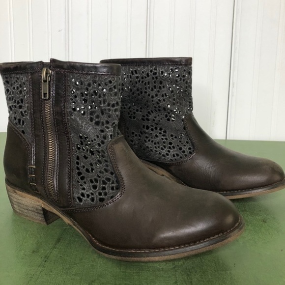 NWT Musse & Cloud Laser Cut AINHOA Zippered Boots - Picture 2 of 12